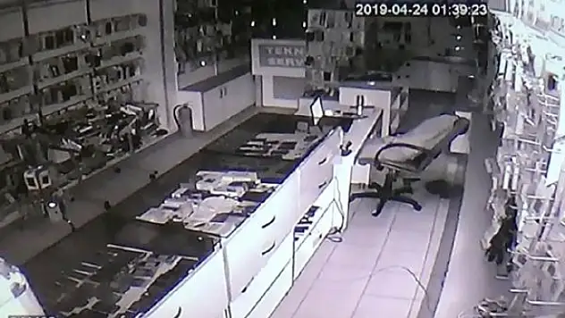 'Artık Ben Yokum' Dedi...