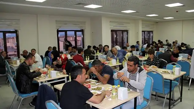 Ağrı Milli Eğitim müdürülüğü Personeli İftarda Buluştu