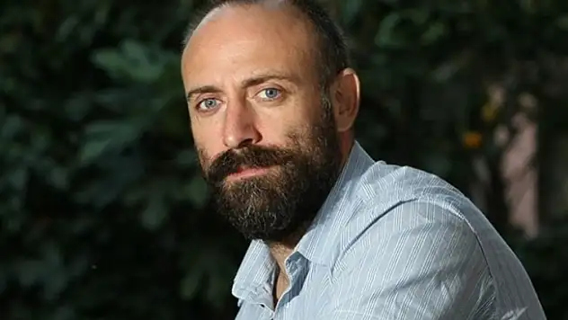 Ünlü Oyuncuya Saldırı!