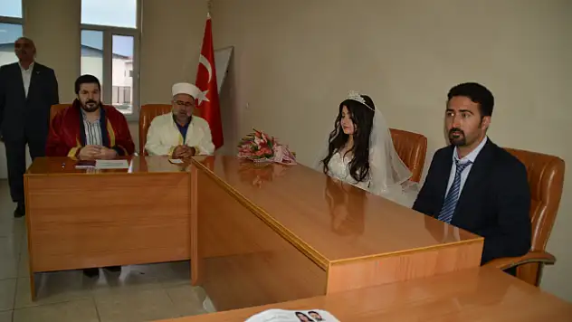 Ağrı Belediyesi'nden Yeni Uygulama Dini ve Resmi Nikah Birlikte Kıyılabilecek