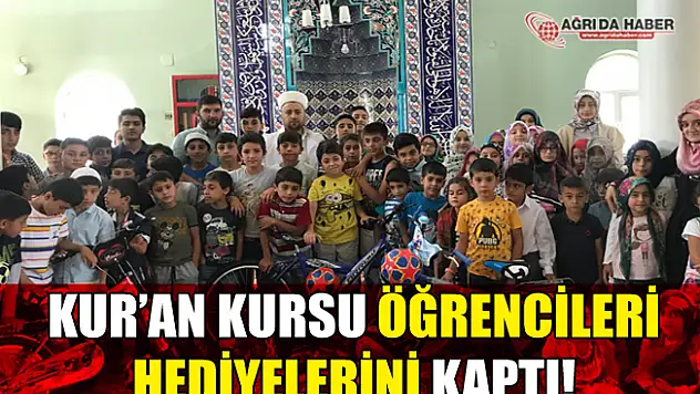 Ağrılı Kur'an Kursu Öğrencileri Hediyelerini Kaptı!