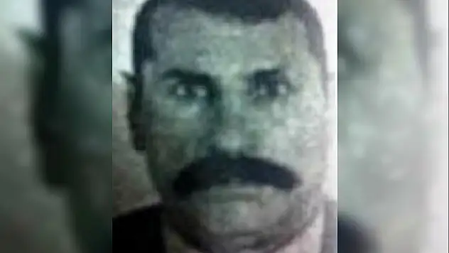 Eşini baltayla öldürdü Atla Kaçtı