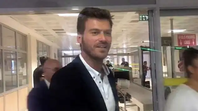 Kıvanç Tatlıtuğ'un Olay olan Görüntüleri!