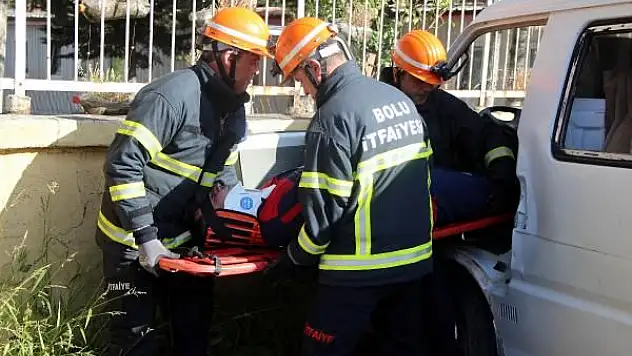 Yangın tatbikatında öğrenciler etkilendi!