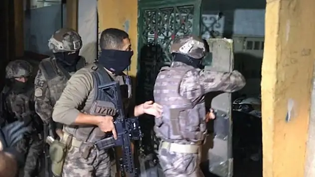 25 Adrese Aynı Zamanda Operasyon!