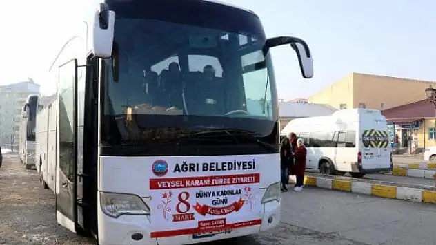 Ağrı Belediyesinden 300 Kadına 8 Mart Dünya Kadınlar Günü Hediyesi