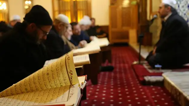 Yarın Bütün Camilerde Fetih Suresi Okunacak!