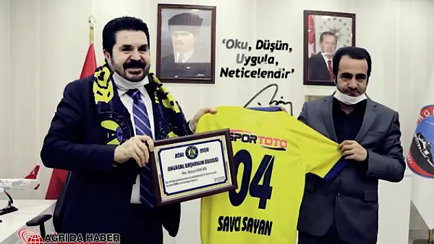 Savcı Sayan, Ağrı 1970 Spor'un Onursal Başkanı Oldu