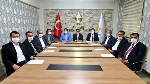 Ağrı Ak Parti Cumhurbaşkanı Erdoğan'la Bayramlaştı