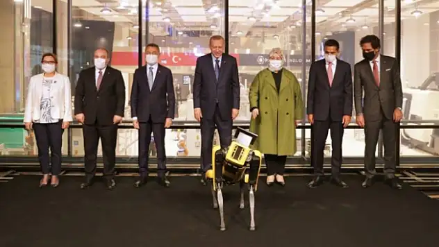 Cumhurbaşkanı Erdoğan Teknoloji merkezinin açılışını yaptı