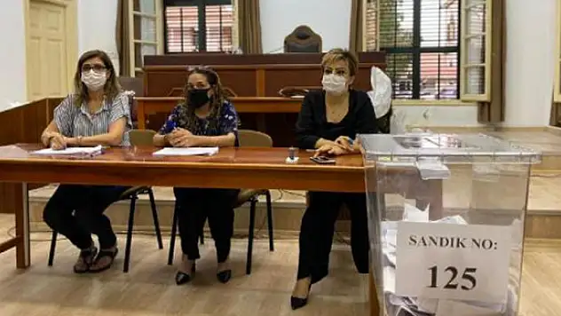 KKTC'de Oy Sayma İşlemleri Başladı!