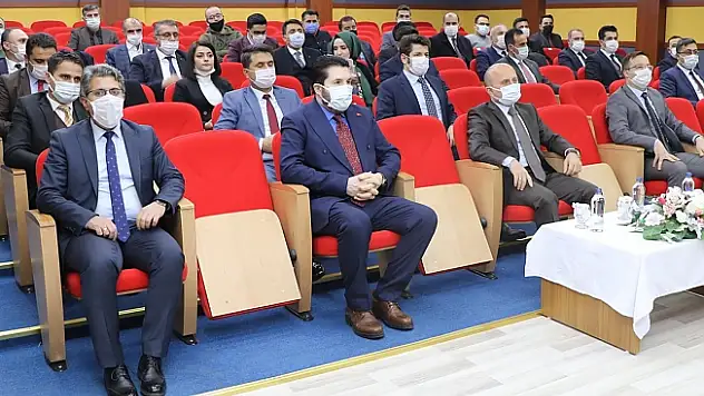 Ağrı'da 5 Yılda 750 Bin Koyun Projesi Değerlendirme Toplantısı düzenlendi