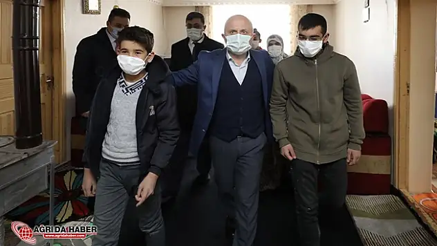 Ağrı Valisi Dr. Osman Varol'dan Tunç Ailesine Ziyaret