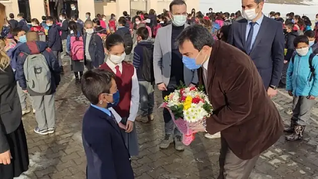Alper Balcı Kuşburnu ve Davut İlkokullarını Ziyaret Etti