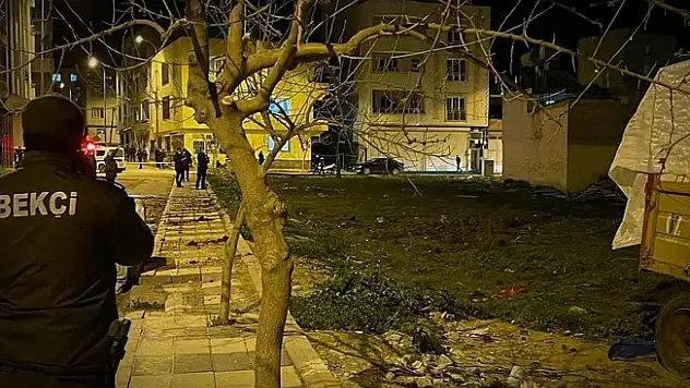 Kilis'e Suriye'den 2 roket atıldı