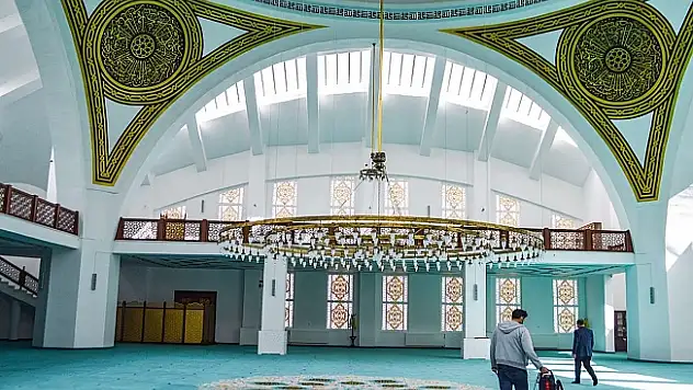 Ağrı'da Camiler Ramazan'a hazır
