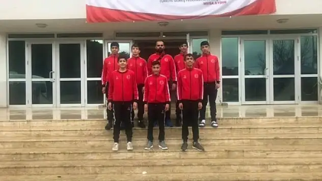 Ağrılı Güreşçi Milli Takımda