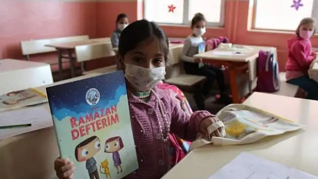 Diyadin Belediyesi Çocuklara Ramazan Sürprizi Yaptı