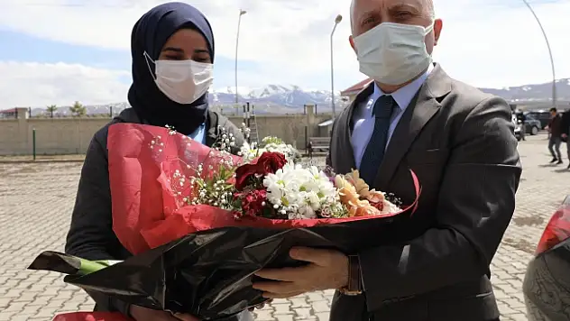 Vali Varol Taşlıçay İmam Hatip Anadolu Lisesini Ziyaret Etti