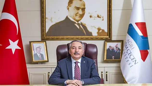 AİÇÜ Rektörü Karabulut'un 15 Temmuz Mesajı