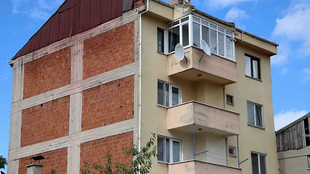 Belediyenin Aşçısı Evde Ölü Bulundu!