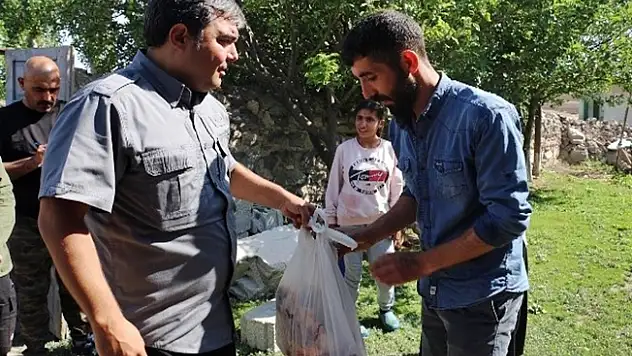 Diyadin'de Kurbalıklar Kesildi