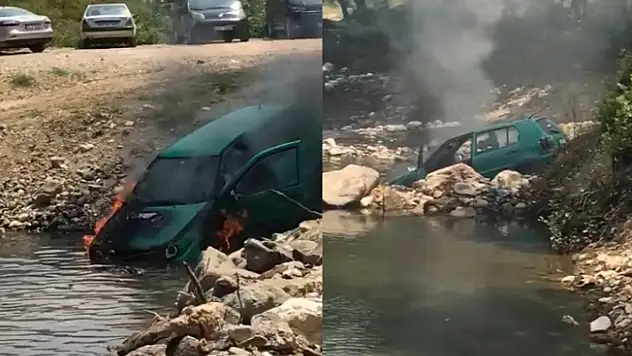 Park halindeki otomobil alev alev yandı