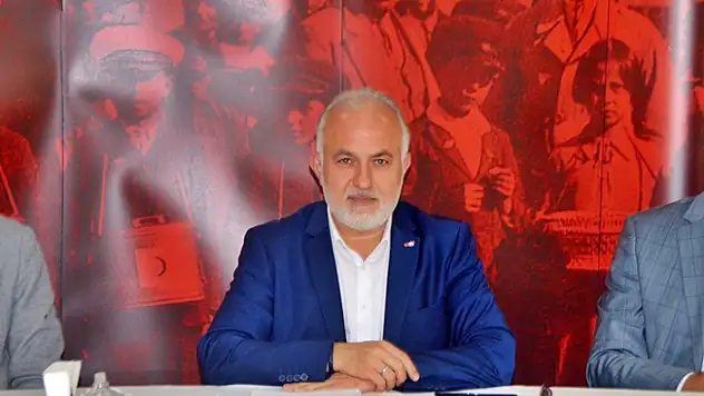 Kızılay Genel Başkanı Kınık Ağrı'da