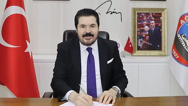 Ağrı Belediye Başkanı, Bugün Saat 12:00'de Beyaz TV Ekranlarında olacak!