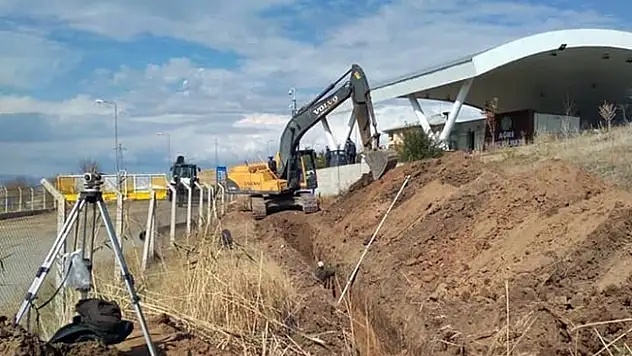 Ağrı'da Yıllardır Çözülemeyen Altyapı Sorunu Çözüldü