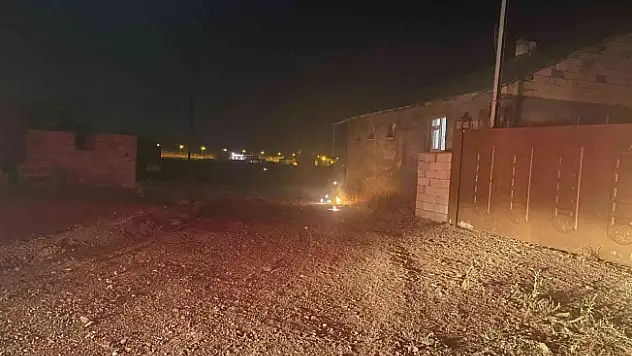 Ağrı'da gerilim hattında yangın çıktı