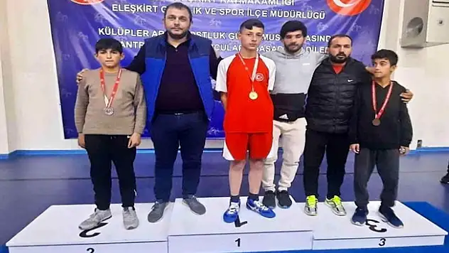 Eleşkirt'te Dostluk Turnuvası Düzenlendi.