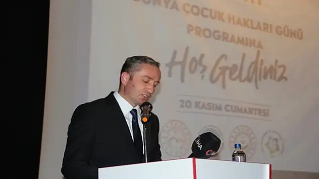 Ağrı'da 'Dünya Çocuk Hakları Günü' programı