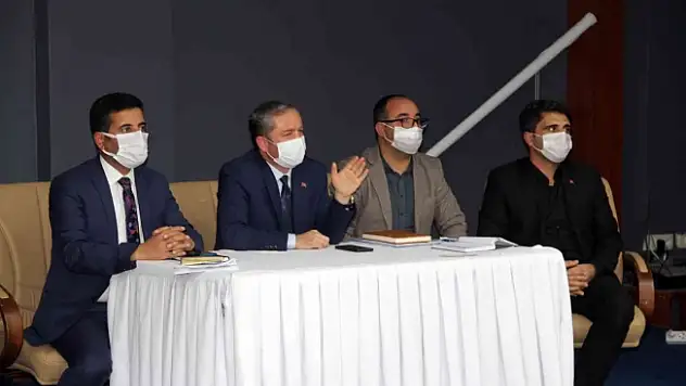 Ağrı'da okul müdürleri toplantısı düzenlendi