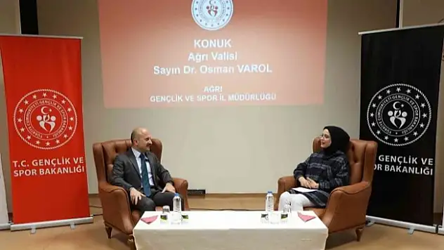 Ağrı Valisi, KYK yurdunda gençlerle bir araya geldi