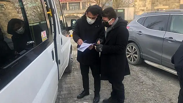 Hamur'da okul servislerine denetim