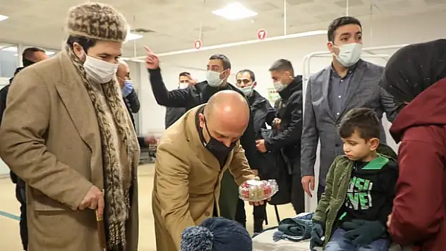 Vali Varol ve Başkan Sayan'dan Hastaneye Ziyaret