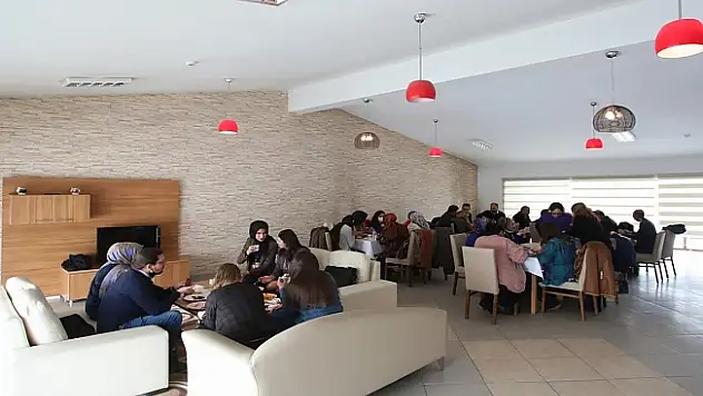 AİÇÜ'de Global Women's Breakfast-2022 Etkinliği Düzenlendi