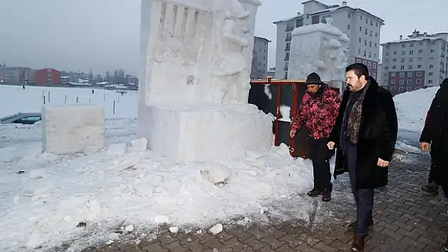 Başkan Savcı Sayan 'Buz Heykelleri' çalışmalarını yerinde inceledi
