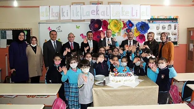 Ağrı Milli Eğitim Müdürü Eleşkirt ilçesini ziyaret etti
