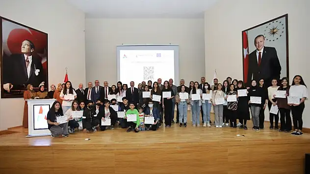 AİÇÜ'de 'Change The Story Erasmus+ Avrupa Birliği Programı' Düzenlendi