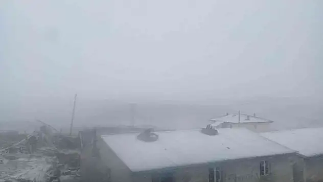 Mayıs ayında Ağrı'ya kar yağdı!