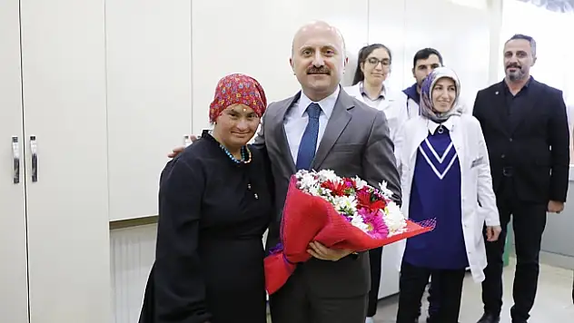 Vali Varol, Özel İlk Umut Bakım Merkezini Ziyaret Etti