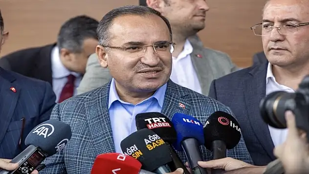 Adalet Bakanı Bekir Bozdağ Ağrı'da konuştu