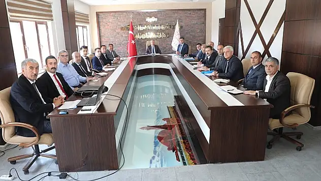 Ağrı'da LGS için alınacak önlemler masa yatırıldı
