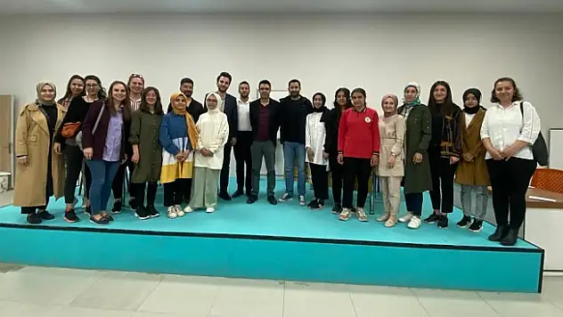 Ağrı'da okullar arası Münazara Yarışmaları
