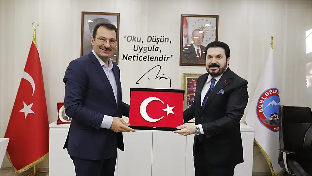 AK Parti Genel Başkan Yardımcısı Ali İhsan Yavuz Ağrı'da