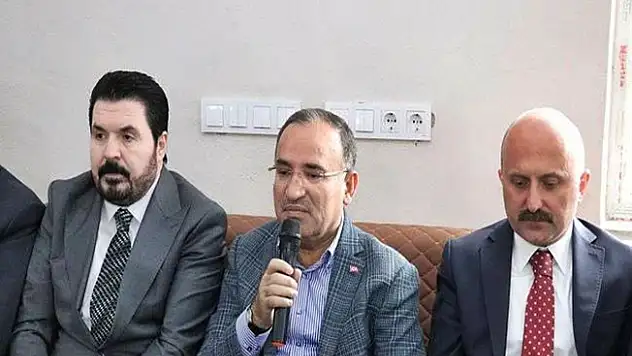 BAKAN BOZDAĞ, BAŞKAN SAYAN'IN ACI GÜNÜNDE YANINDA 