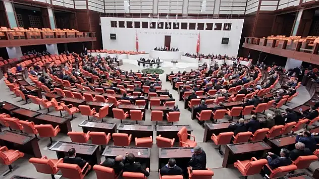 BEKLENEN KANUN TEKLİFİ MECLİSTEN GEÇTİ..