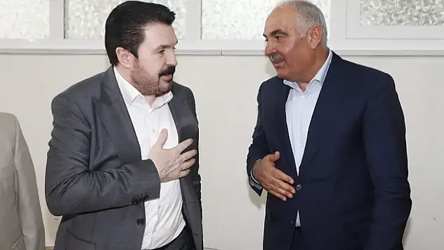 Başkan Sayan, Uçar ailesine taziye ziyaretinde bulundu